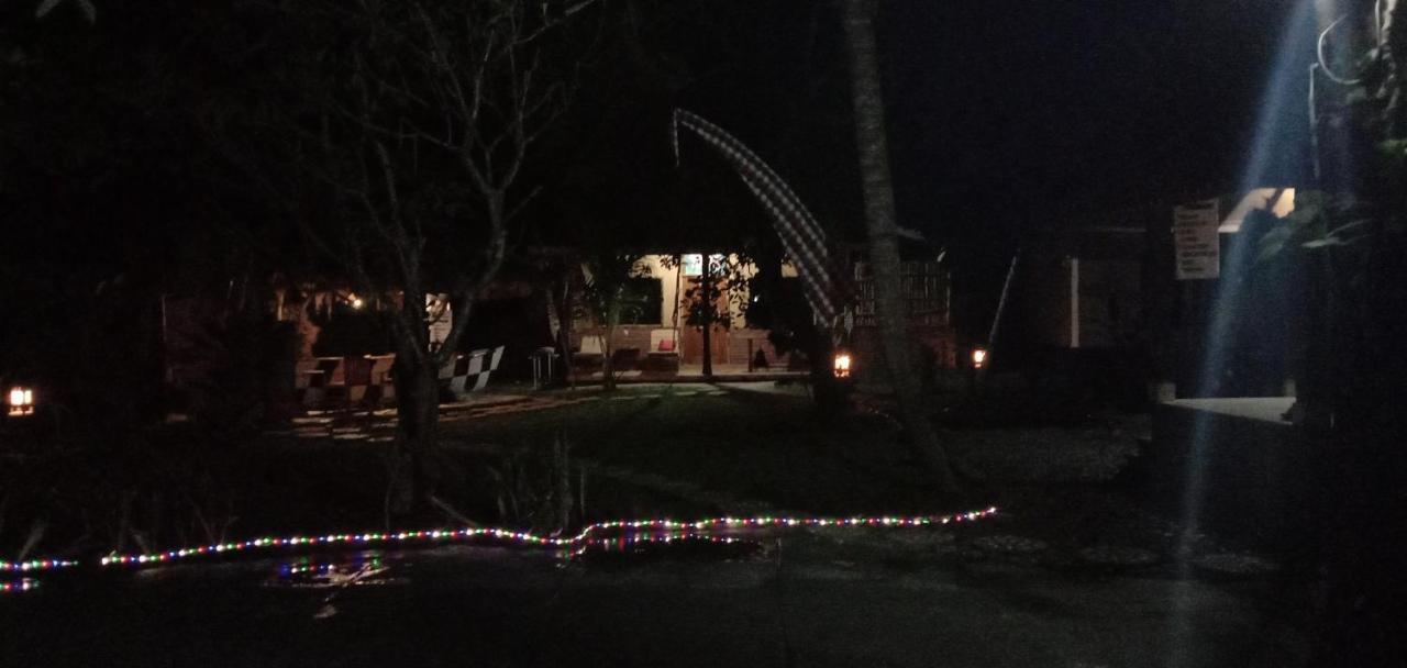 Dormitory Sedap Malam Singaraja Zewnętrze zdjęcie