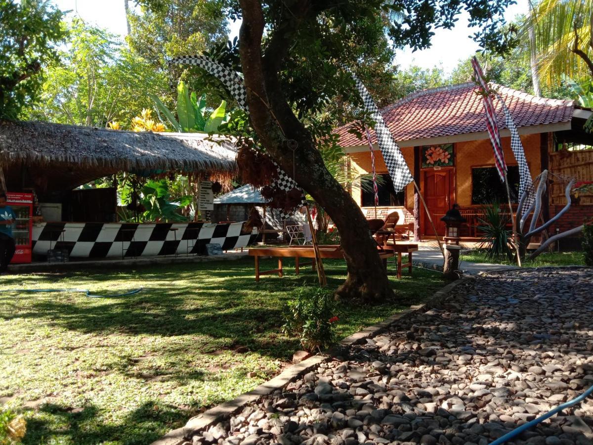 Dormitory Sedap Malam Singaraja Zewnętrze zdjęcie